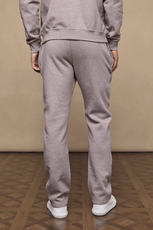 Axel straight leg jogger in brown marl, made from heavyweight cotton-polyester blend with soft fleece lining.
